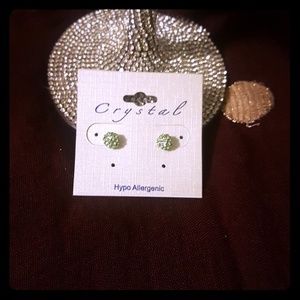 Green crystal earrings